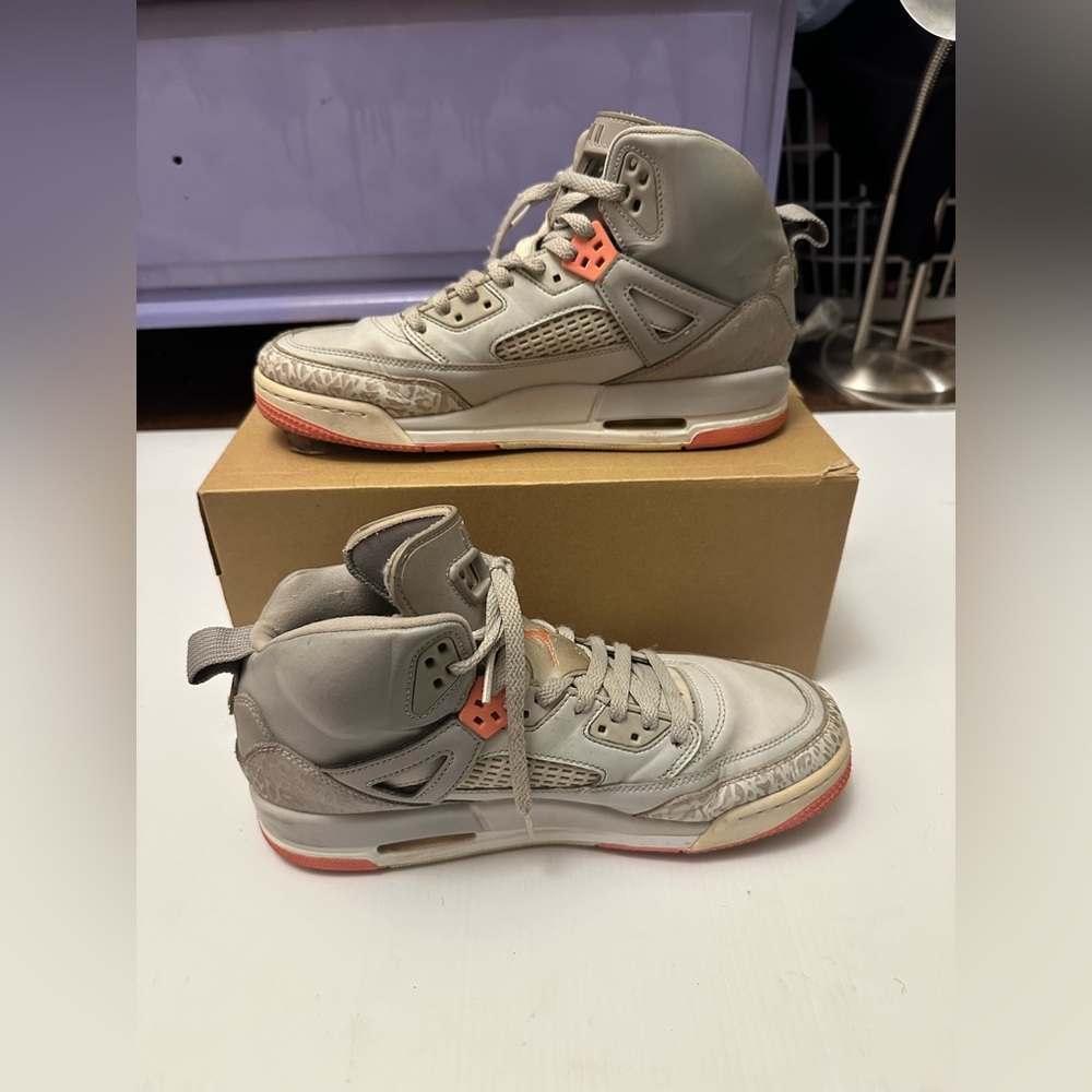 RETRO Air jordan’s pink & grey